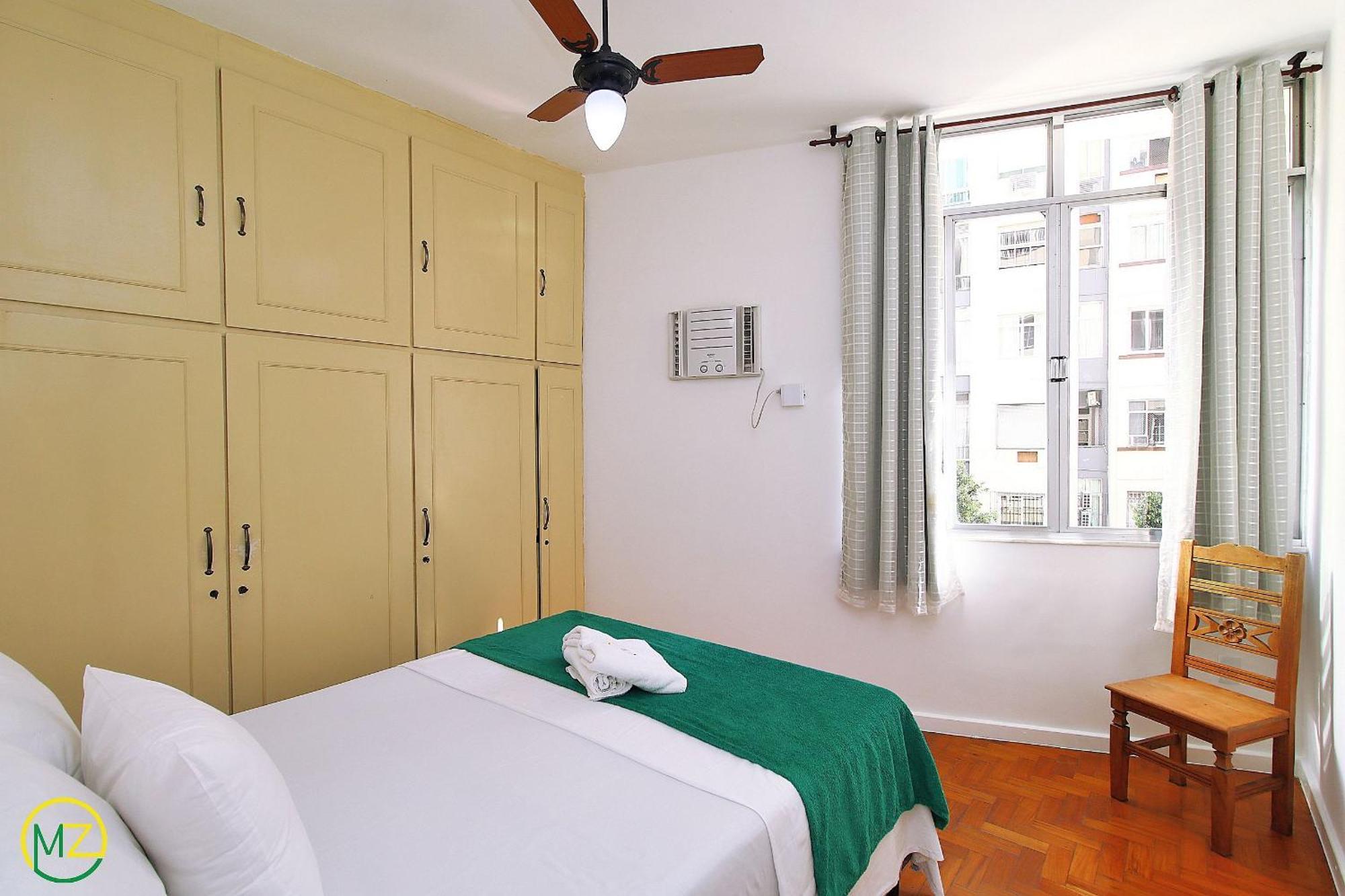 Apartamento Sala E 2 Quartos Economico Em Copacabana