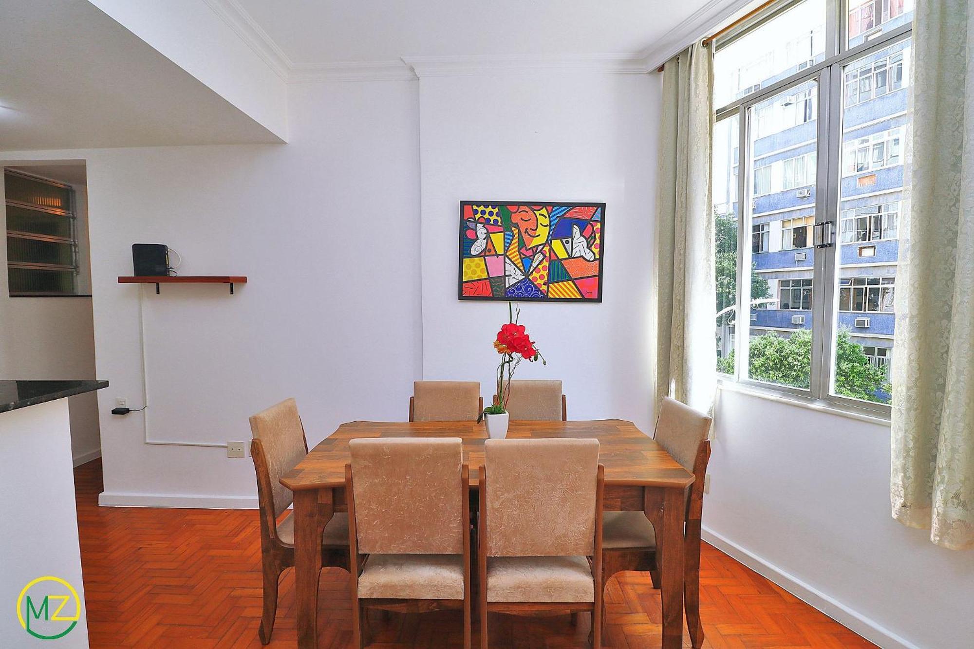 Sala E 2 Quartos Economico Em Copacabana Río de Janeiro